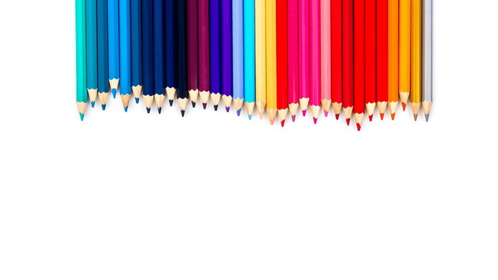 十三张彩色铅笔PPT背景图片
