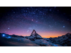 6张夜空雪山灯塔PPT背景图片
